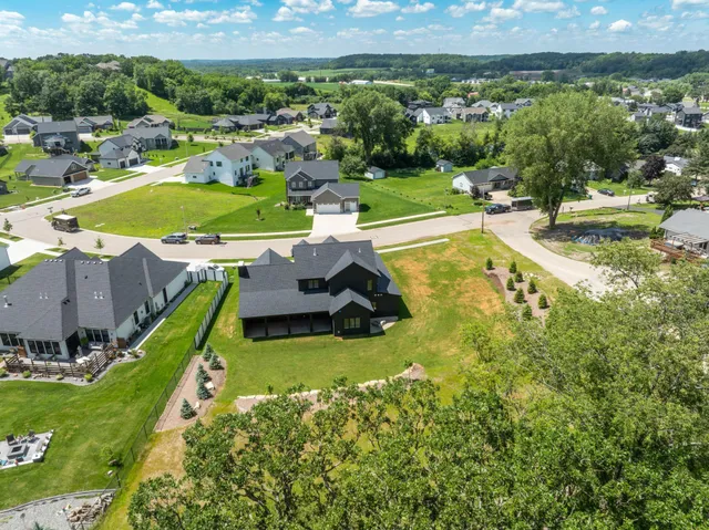 $979,900 | 4386 22nd Avenue Northeast, Rochester, MN 55906