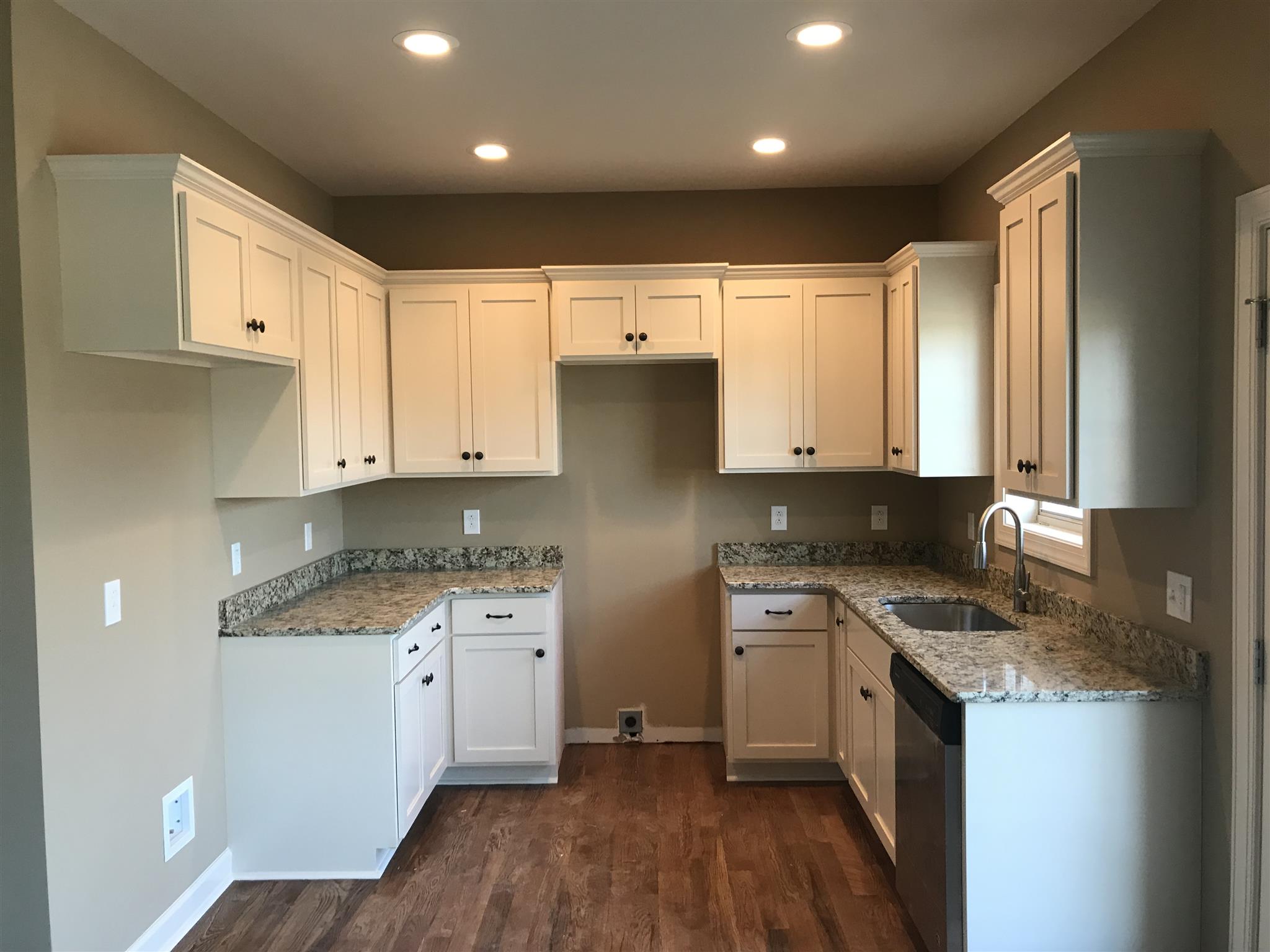30 Diamond Road Manchester, TN 37355 - Photo 3 of 5