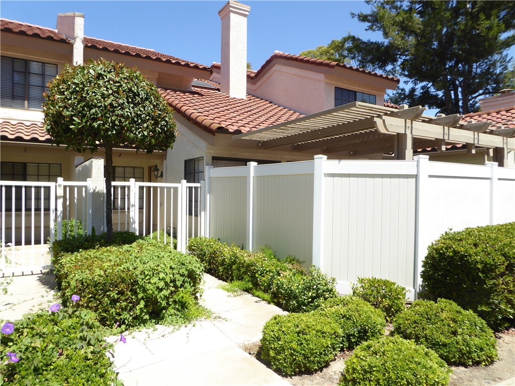 1404 Bodega Way, Unit 4 Diamond Bar, CA 91765 - Photo 1 of 21