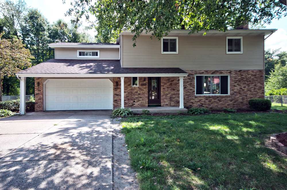 1202 Riding Mall South Bend, IN 46614 - Photo 1 of 27 Gallery Image 1