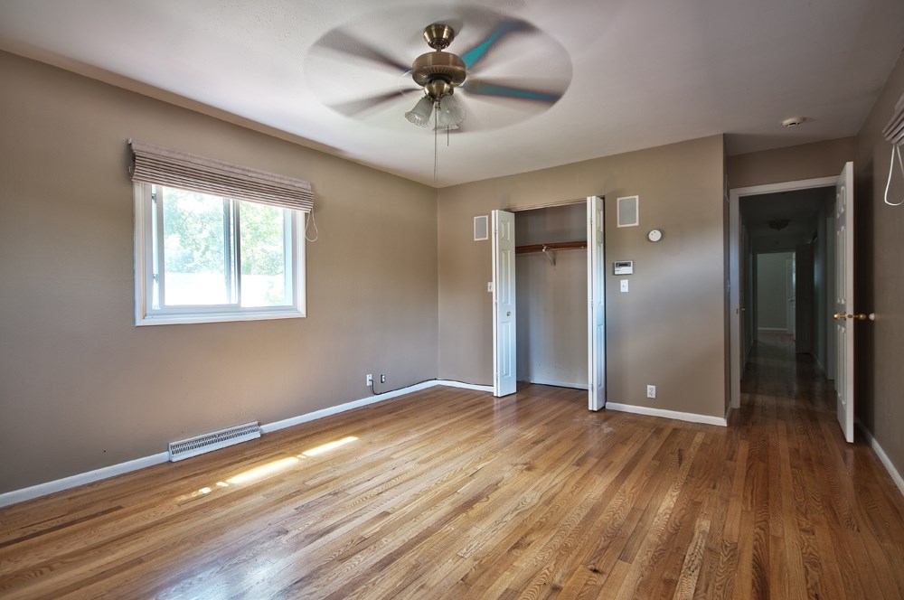 1202 Riding Mall South Bend, IN 46614 - Photo 11 of 27 Gallery Image 11