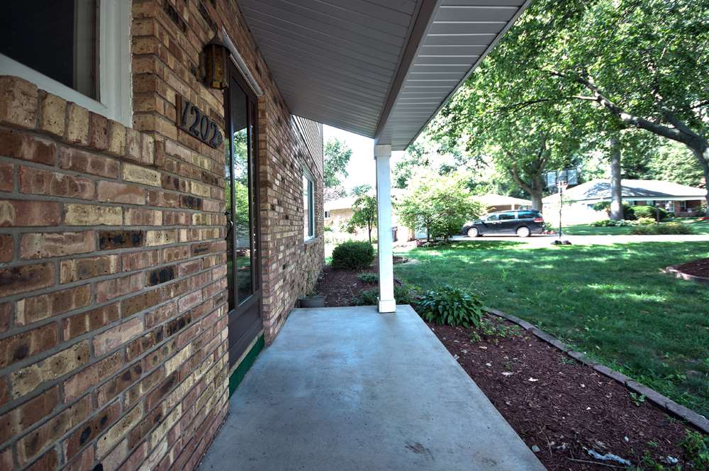 1202 Riding Mall South Bend, IN 46614 - Photo 27 of 27 Gallery Image 27