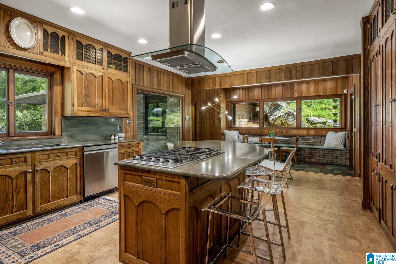 3343 Brookwood Road Birmingham, AL 35223 - Photo 33 of 86