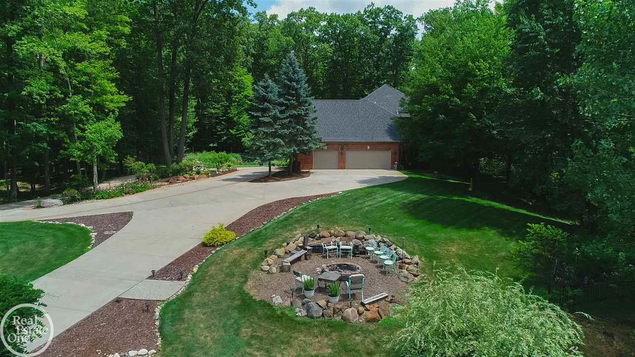 4848 Hough Road Dryden, MI 48428 - Photo 8 of 76 50004889-7.JPG