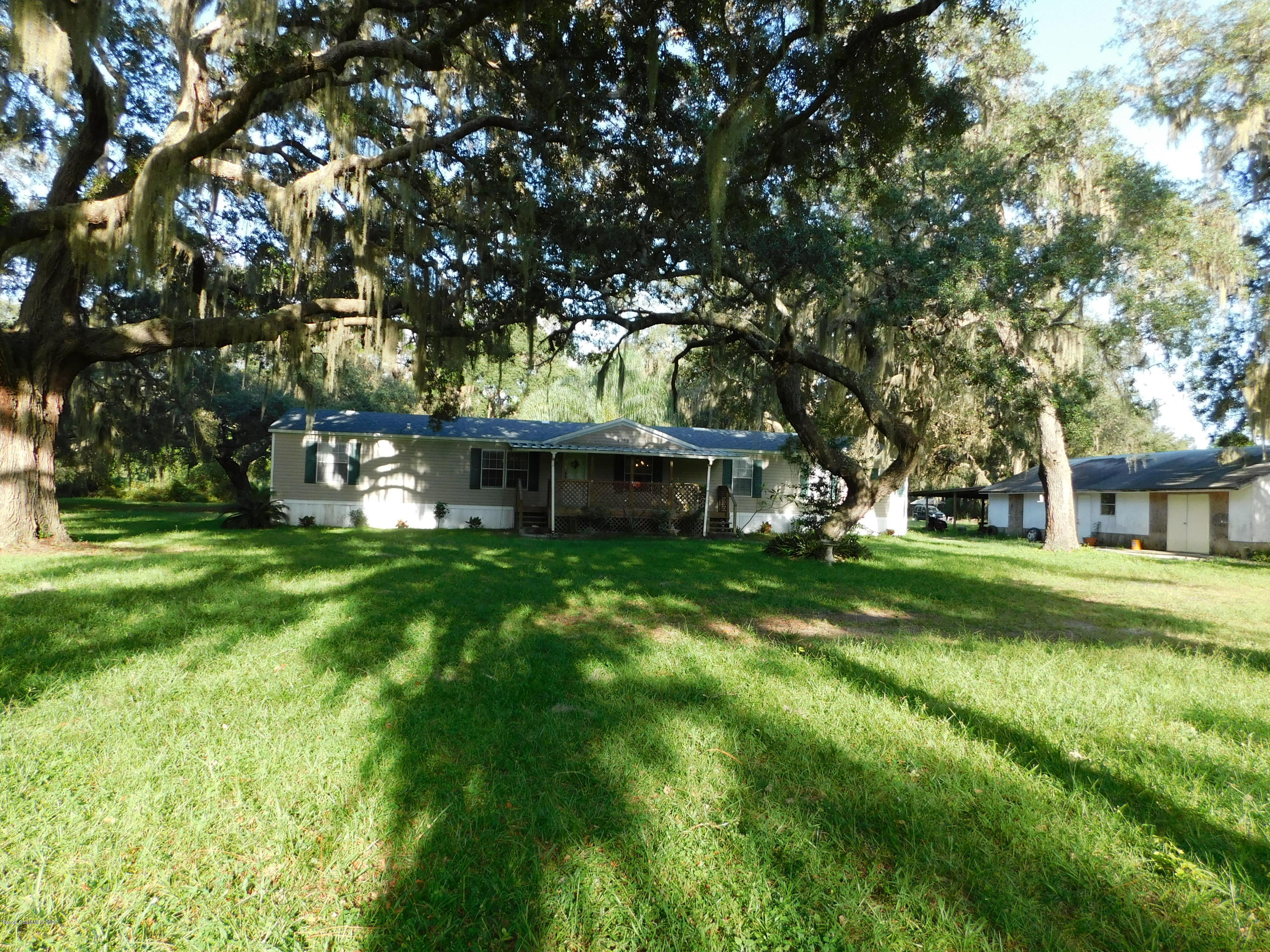 4355 Hog Valley Road Mims, FL 32754 - Photo 3 of 31 Front Yard