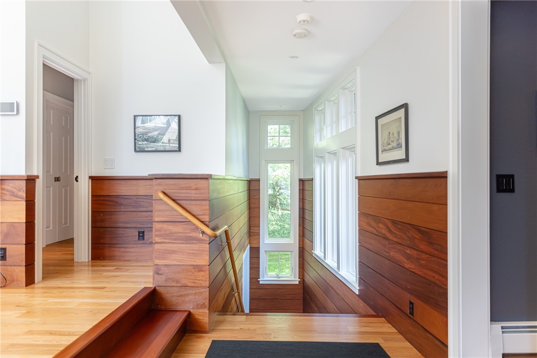 72 Ledge Road Jamestown, RI 02835 - Photo 18 of 33 Gallery Image 18