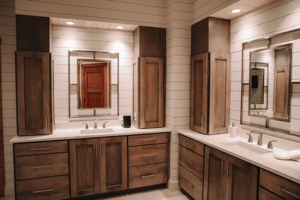 $1,950,700 | 120 Swan Bay Drive, Buchanan, TN 38222