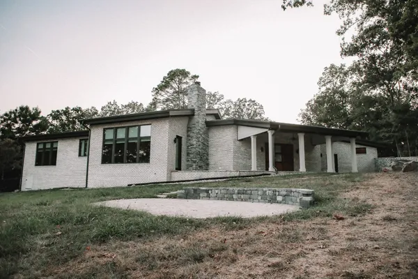 $1,950,700 | 120 Swan Bay Drive, Buchanan, TN 38222