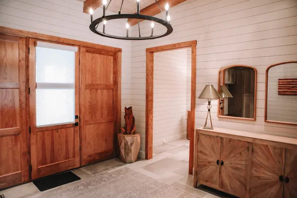 $1,950,700 | 120 Swan Bay Drive, Buchanan, TN 38222