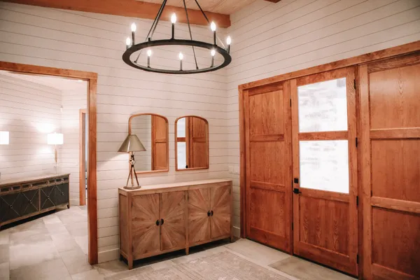 $1,950,700 | 120 Swan Bay Drive, Buchanan, TN 38222