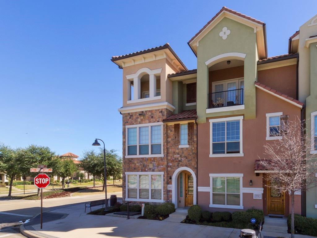 688 Arbol, Unit 25 Irving, TX 75039 - Photo 1 of 1 a front view of a multi story building