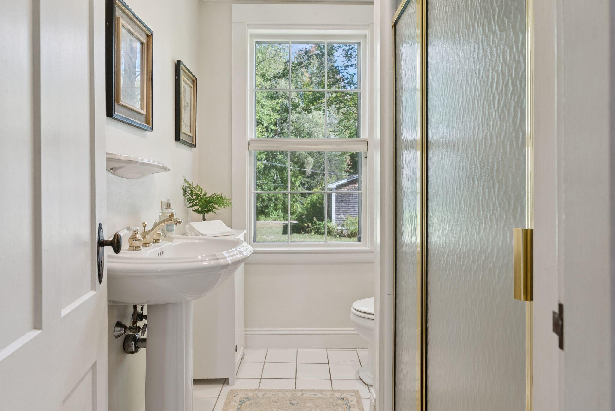 161 Gilman Road Yarmouth, ME 04096 - Photo 29 of 72 1st floor full bath