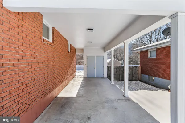 a view of entryway