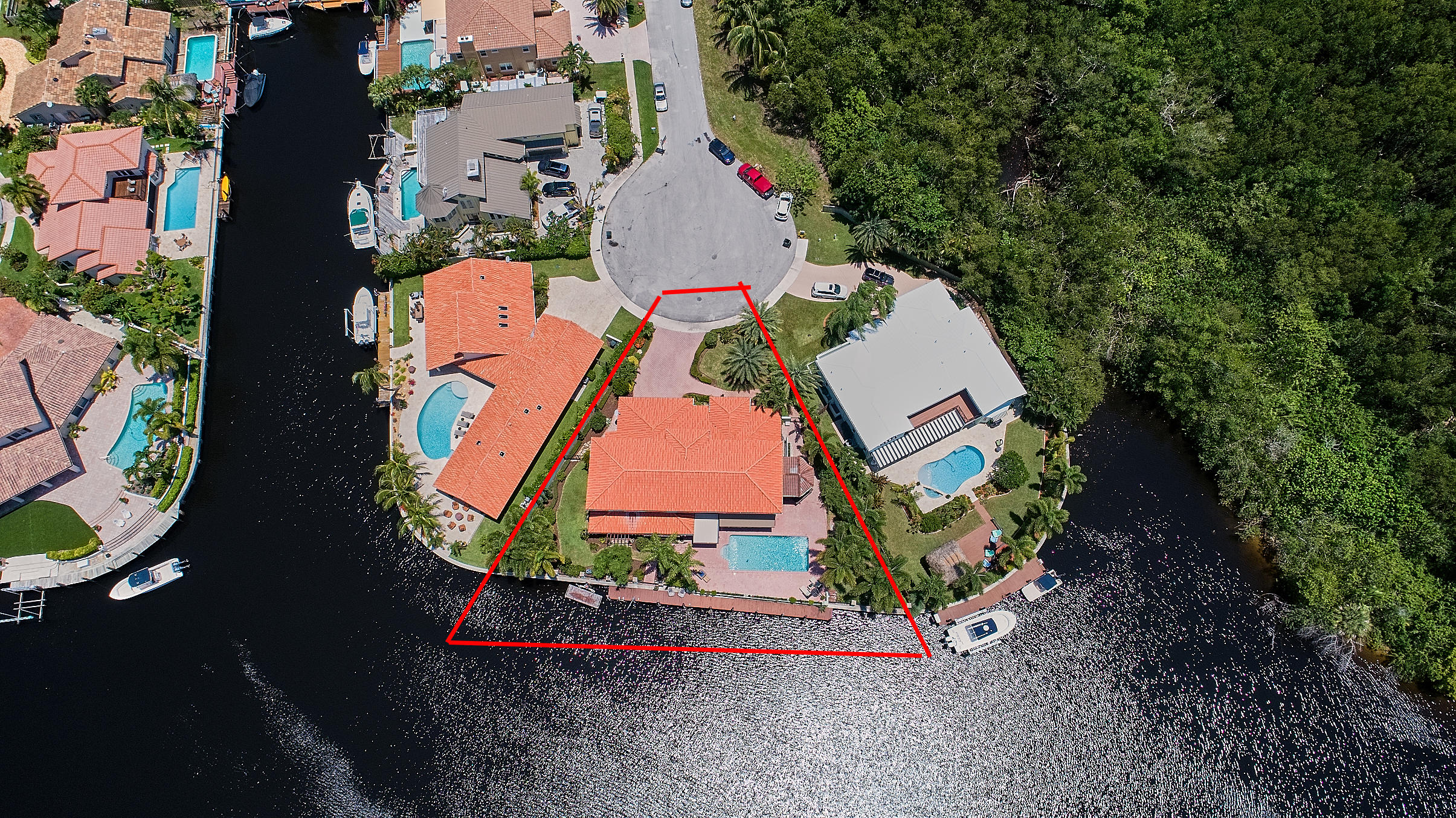 051@Robert.Fernandez