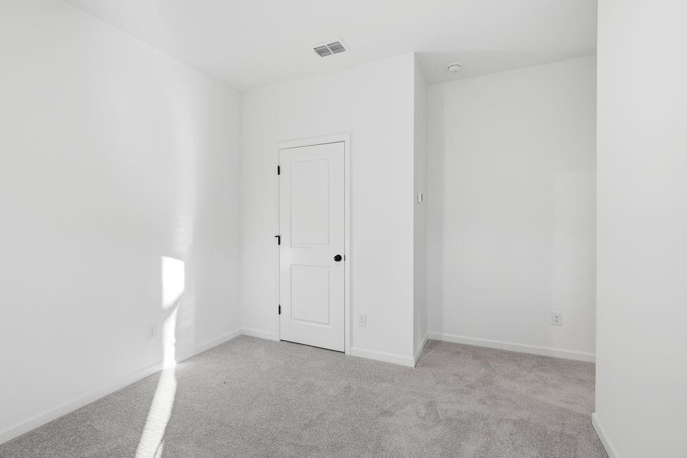 5708 Schelton Place Southeast Mableton, GA 30126 - Photo 23 of 48 a view of empty room