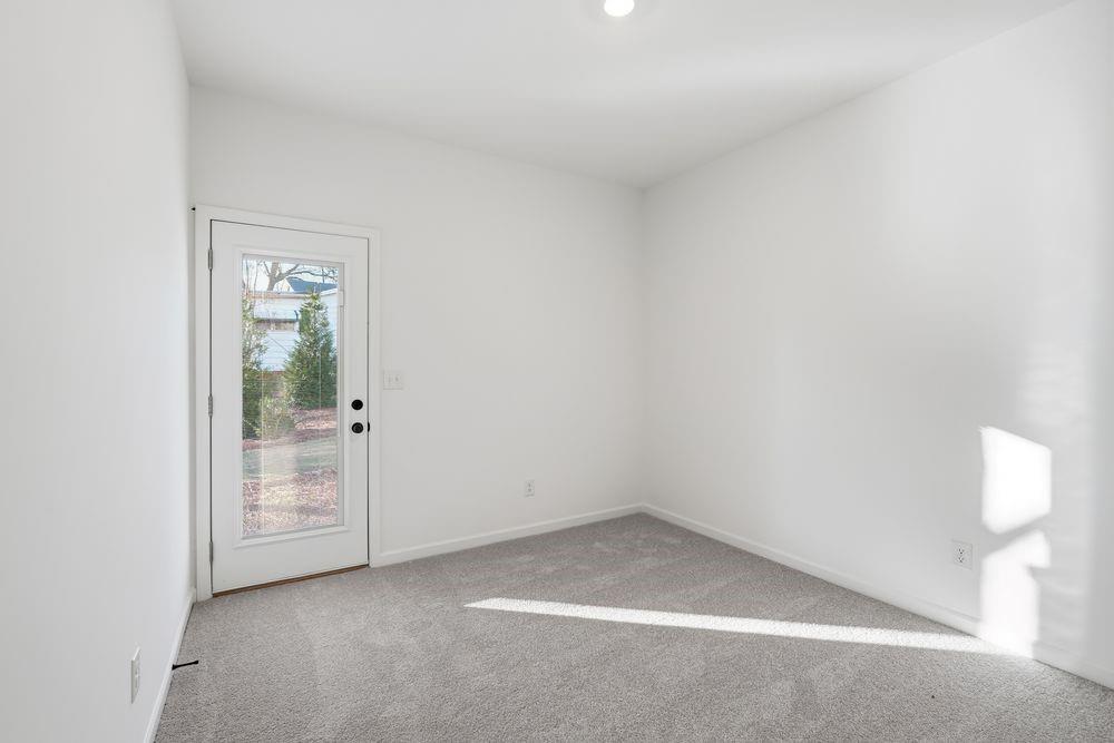5708 Schelton Place Southeast Mableton, GA 30126 - Photo 25 of 48 a view of an empty room
