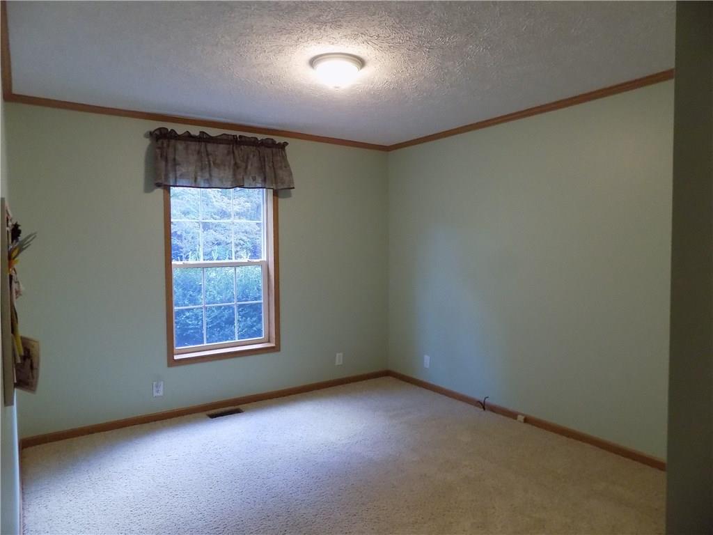 4060 Martin Road Carbon, IN 47837 - Photo 13 of 23 Gallery Image 13