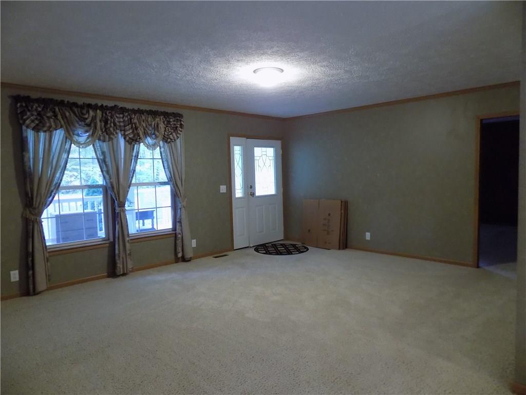 4060 Martin Road Carbon, IN 47837 - Photo 10 of 23 Gallery Image 10