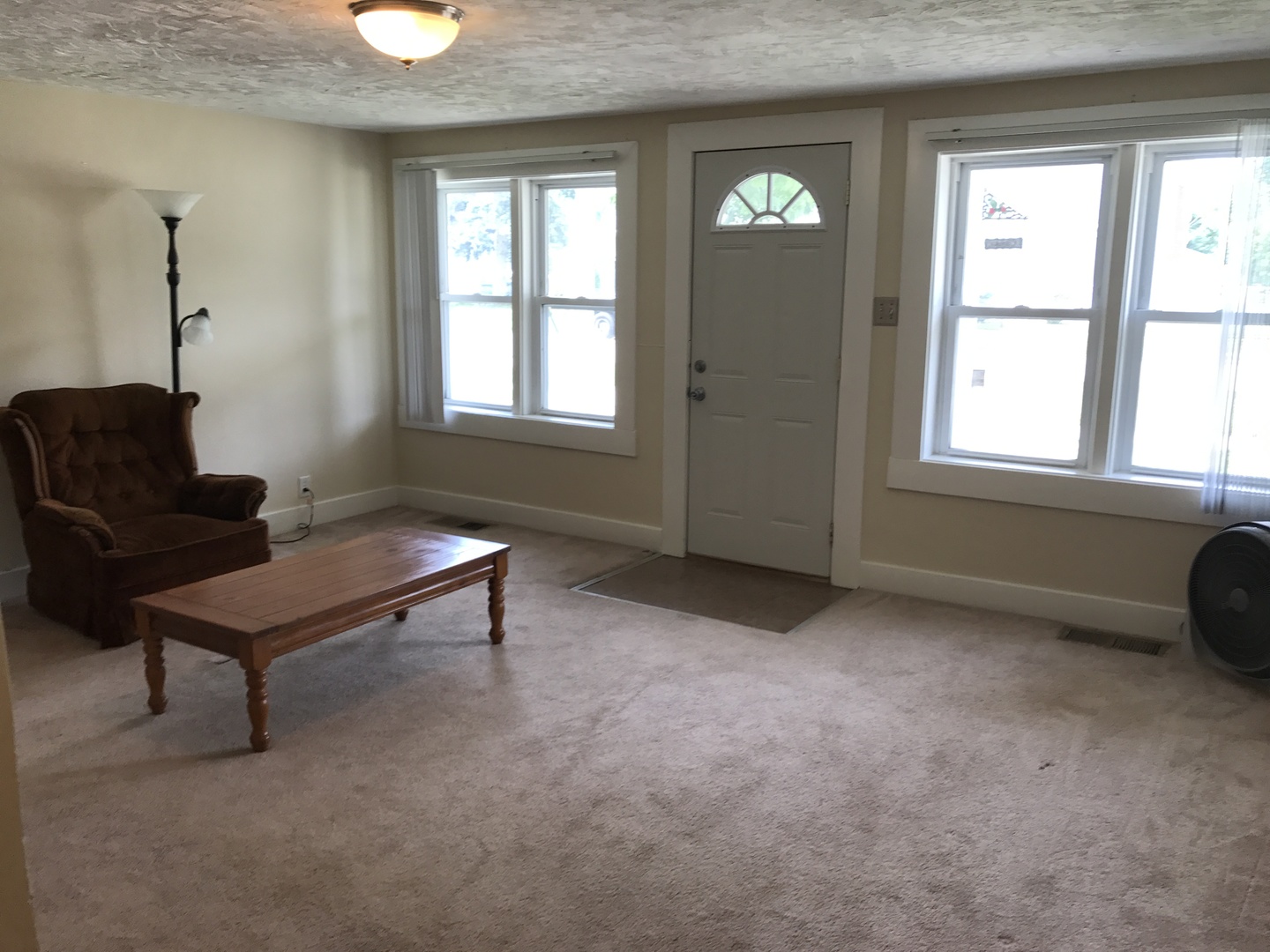 819 Price Street Morris, IL 60450 - Photo 2 of 10 a living room with furniture and a window