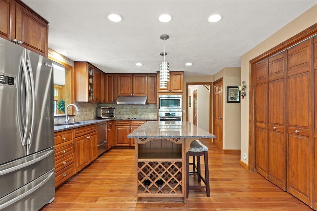 41 B Washington Street Boxford, MA 01921 - Photo 8 of 41 Gallery Image 8