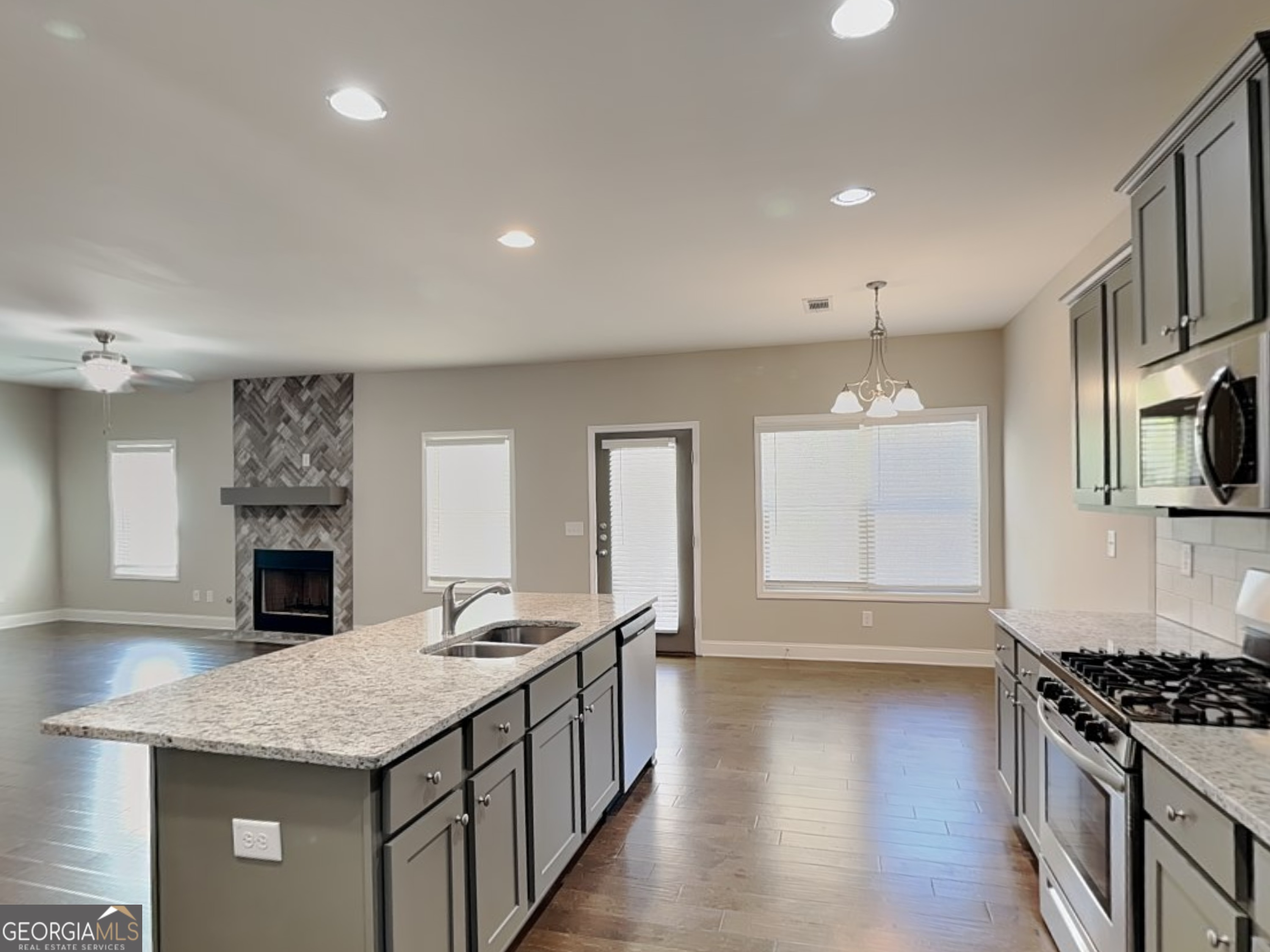 1711 Cobblefield Circle Dacula, GA 30019 - Photo 5 of 22
