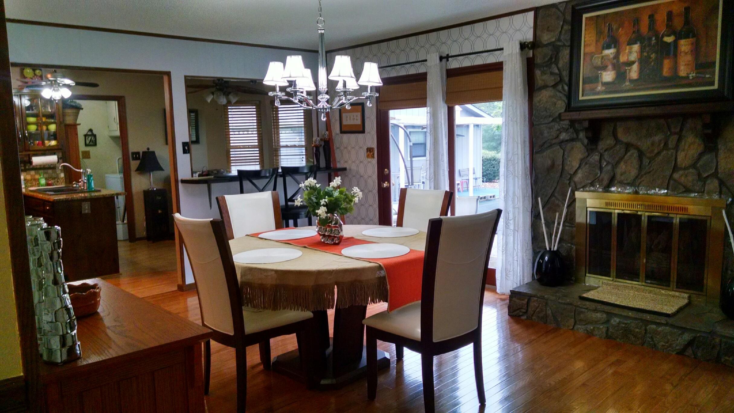 2363 Dry Valley Road Northeast Charleston, TN 37310 - Photo 7 of 41 dining room with fireplace