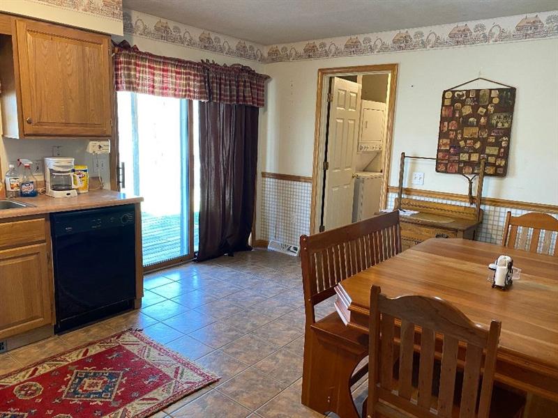 679 North Ridge Road Shelocta, PA 15774 - Photo 3 of 11