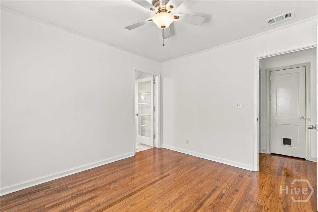 209 Brandywine Road Savannah, GA 31405 - Photo 22 of 45 PRIMARY SUITE W/FULL BATH