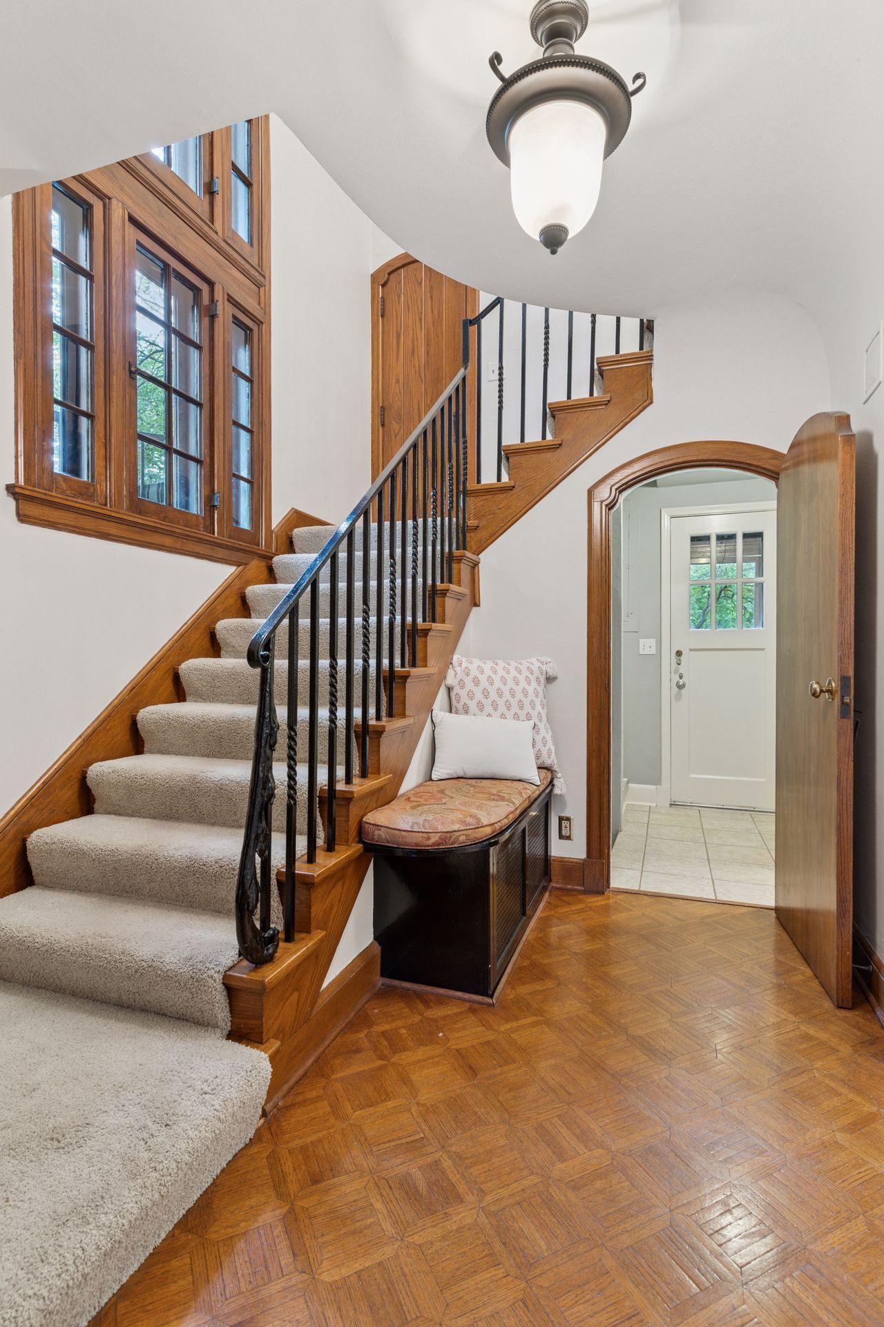 14 Benhill Road St. Paul, MN 55105 - Photo 8 of 51 Gallery Image 8