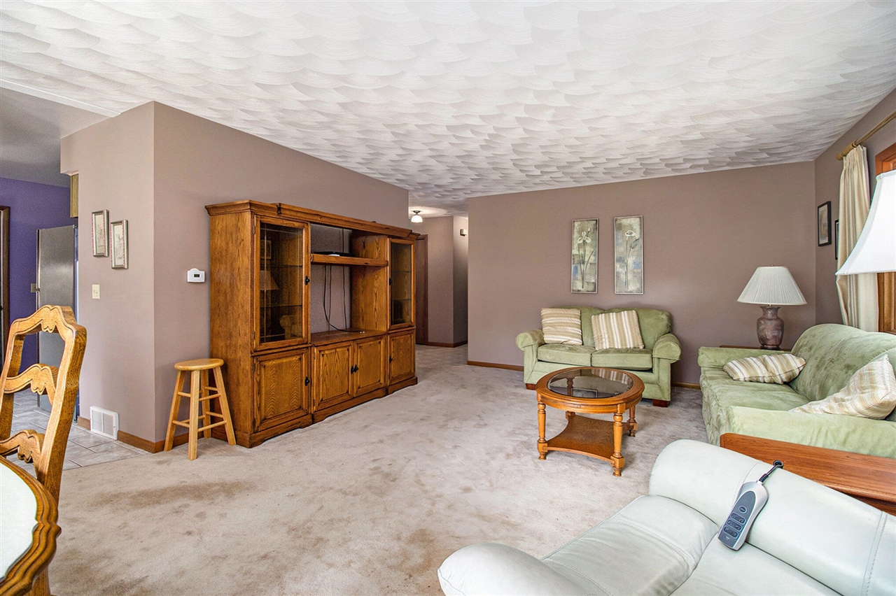 6130-6032 Torrington Road Kalamazoo, MI 49009 - Photo 4 of 42 Gallery Image 4