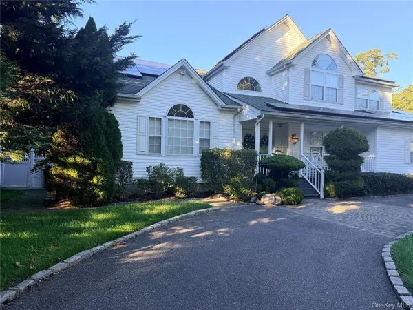 $699,500 | 47 Stratler Drive, Shirley, NY 11967