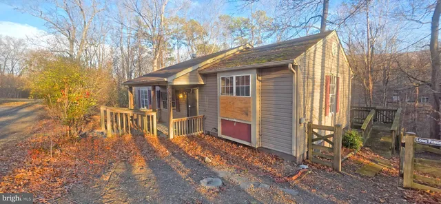 $249,900 | 298 Honey Farm Lane, Front Royal, VA 22630