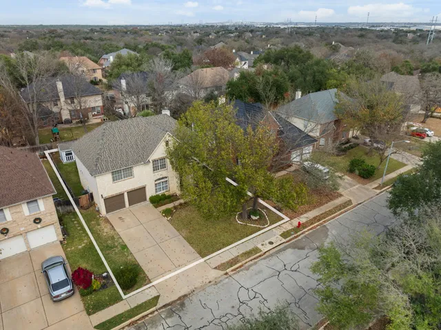 $635,000 | 2014 Inverness Drive, Round Rock, TX 78681
