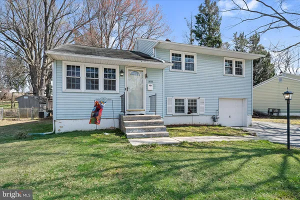 $305,000 | 1045 Wagoner Drive, Wilmington, DE 19805