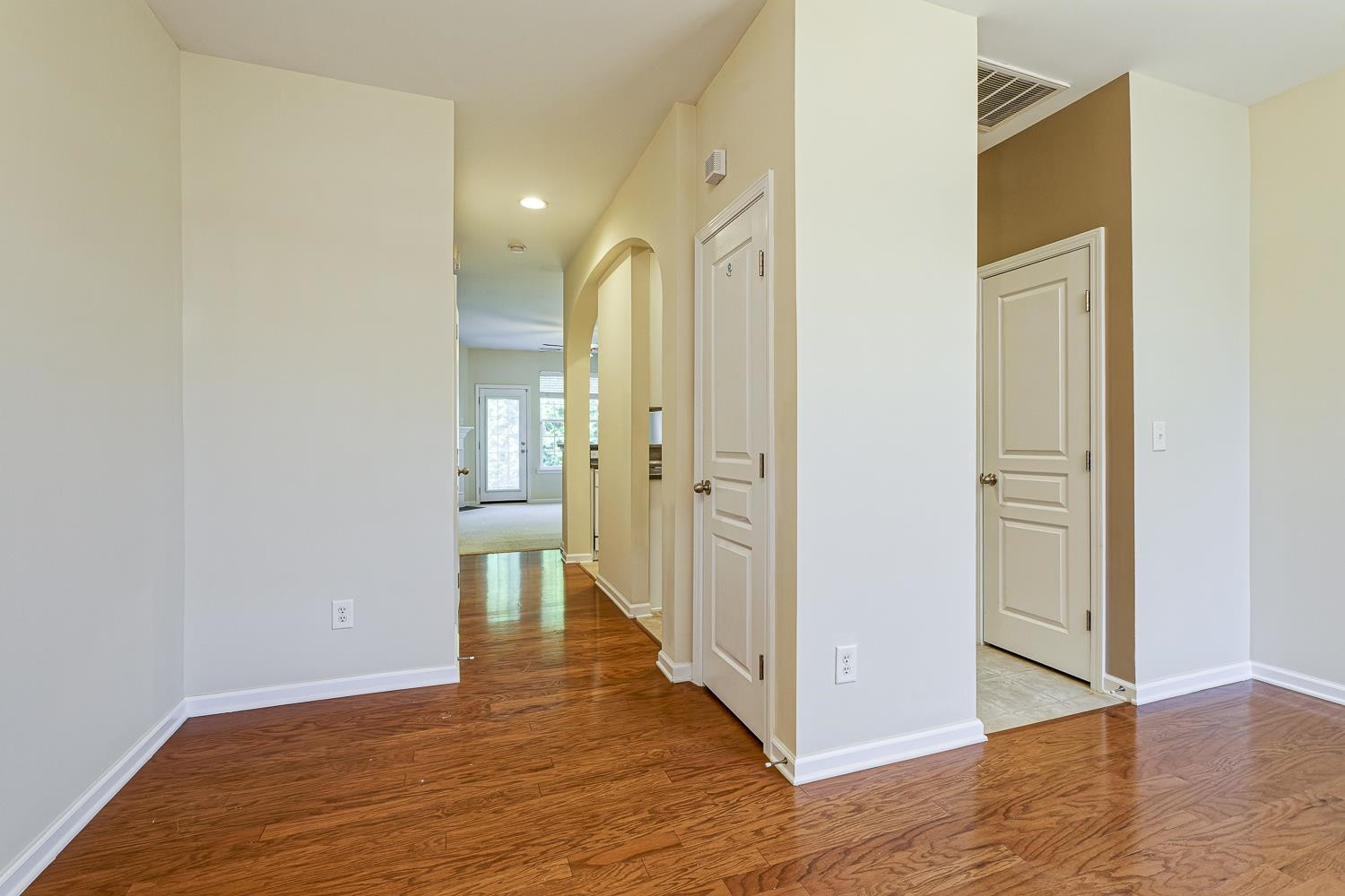 129 Cedar Elm Road Durham, NC 27713 - Photo 4 of 31 Photo 4
