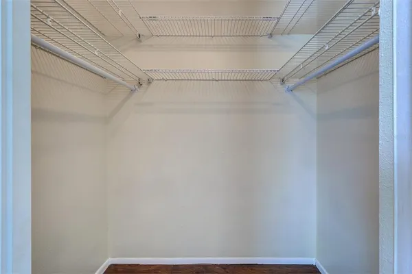 $2,395 | 1915 Saginaw Court, Oldsmar, FL 34677