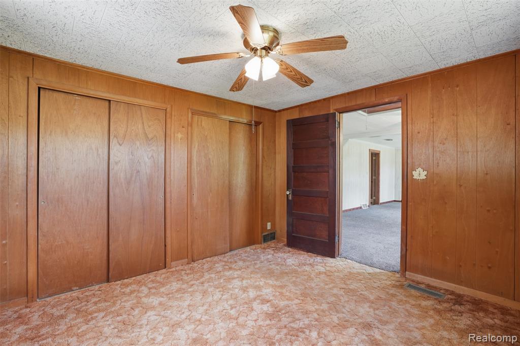 3405 West Coon Lake Road Howell, MI 48843 - Photo 12 of 36