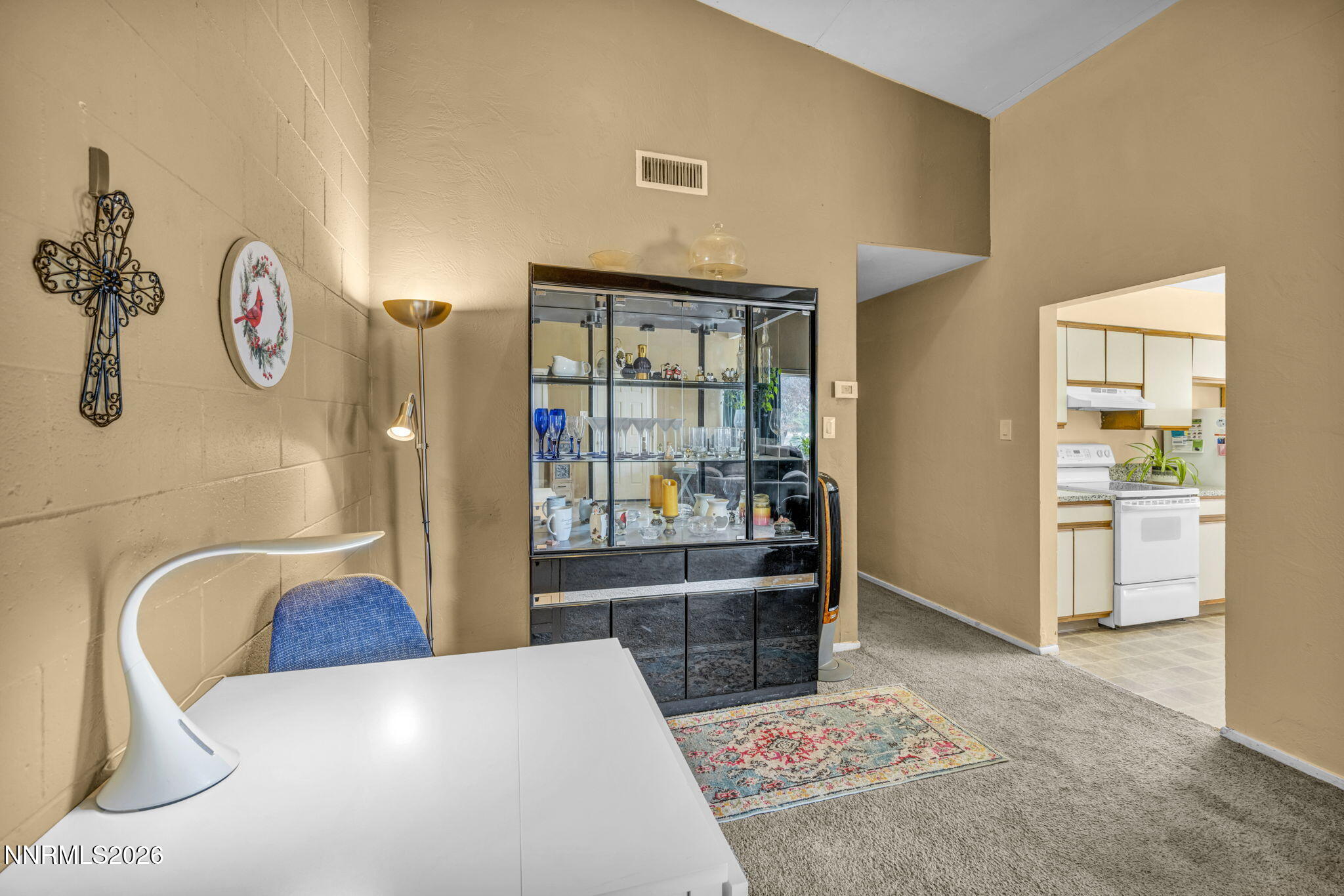 13540 Mt Shasta Street Reno, NV 89506 - Photo 11 of 51 23-web-or-mls-13540-mt-shasta-st