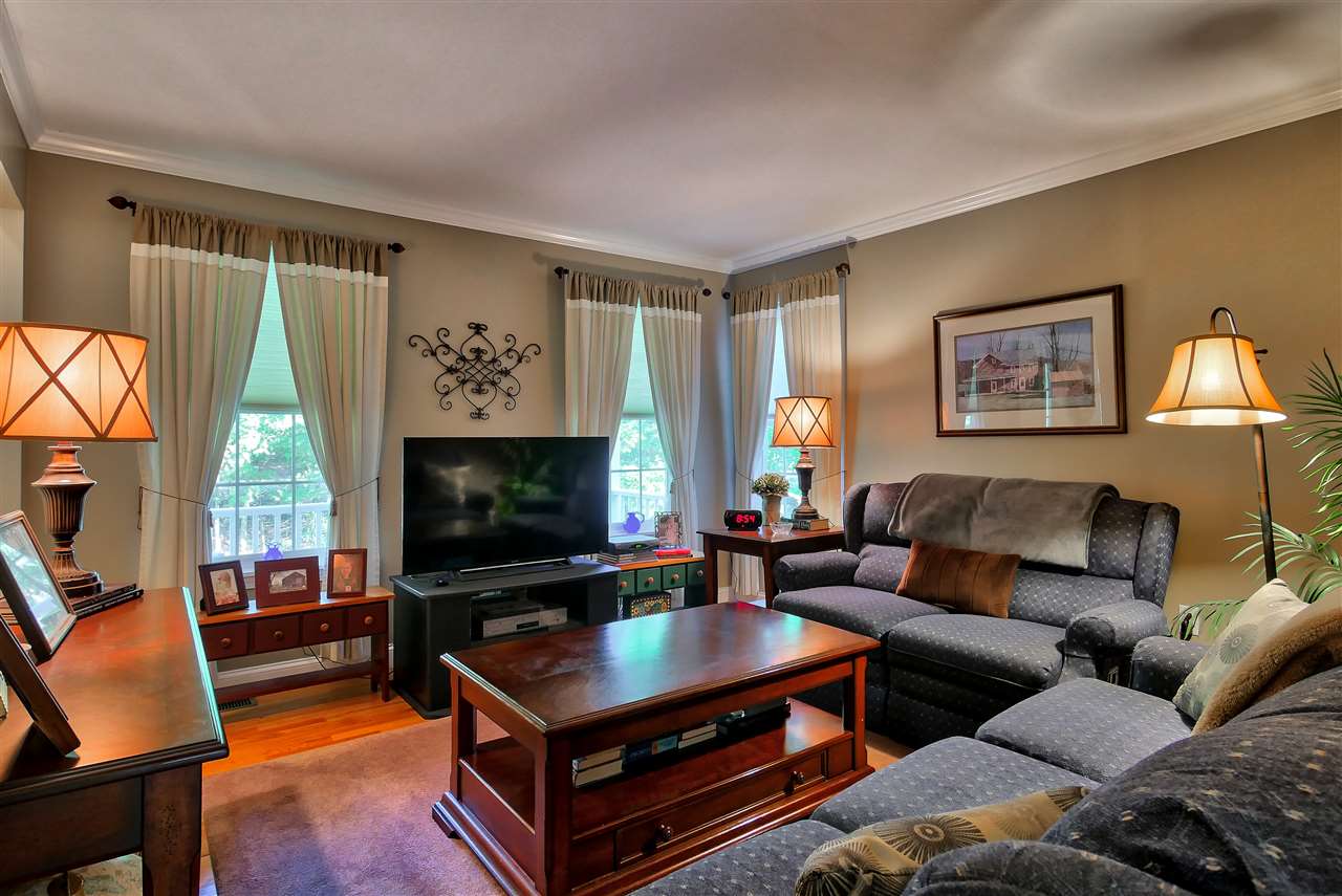 183 Pine Hill Road Hollis, NH 03049 - Photo 14 of 37