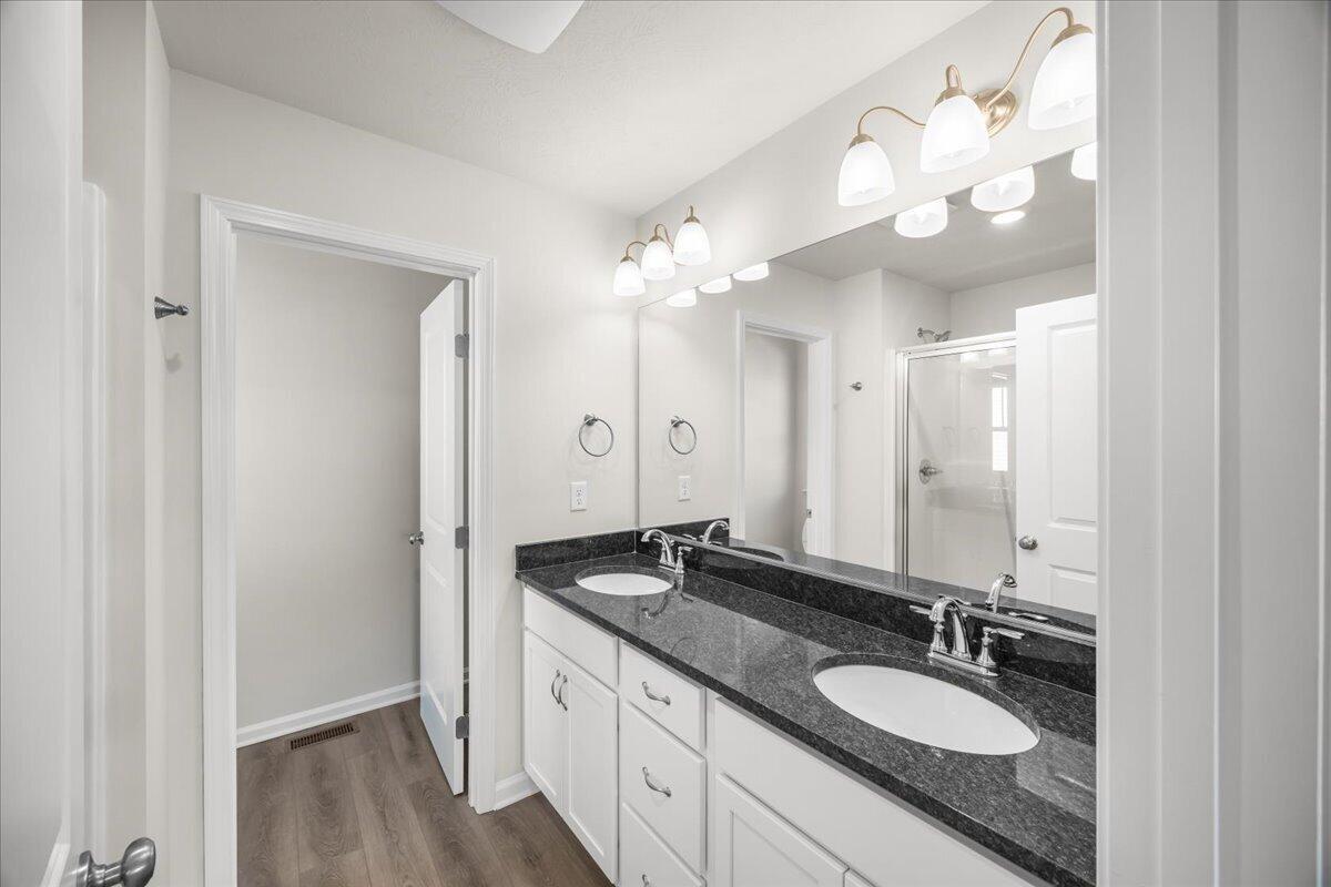 643 Hampton Drive, Unit 5A North Augusta, SC 29860 - Photo 13 of 24 13-Primary Bathroom