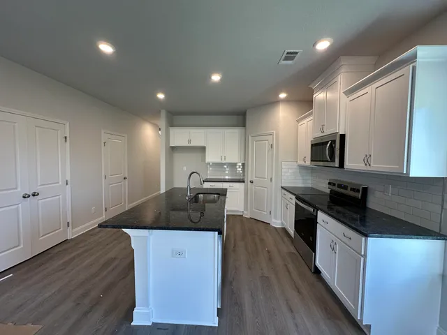 $254,000 | 643 Hampton Drive, Unit 5A, North Augusta, SC 29860