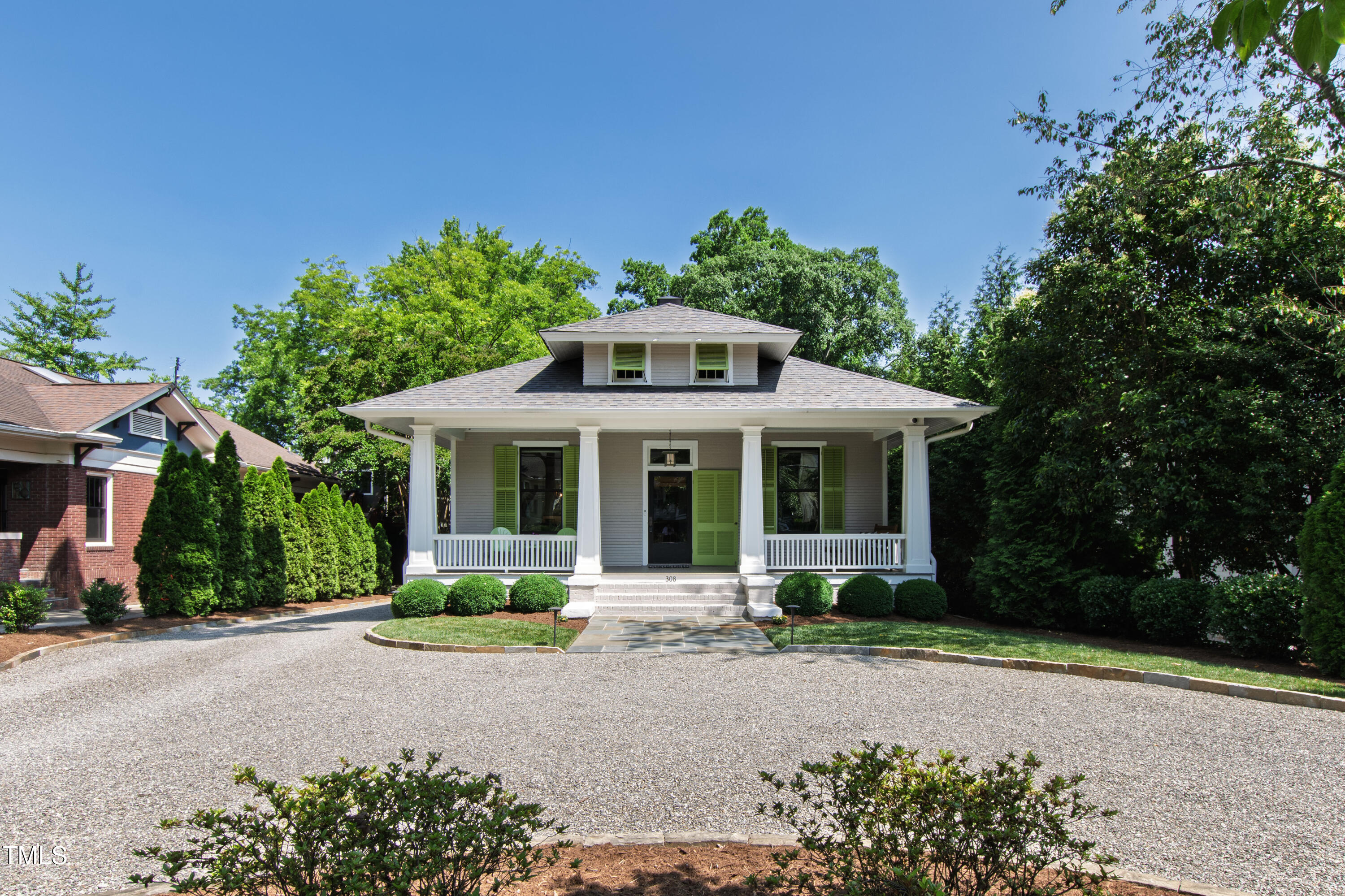 308 West Whitaker Mill Road Raleigh, NC 27608 - Photo 4 of 69 Whitaker (64)