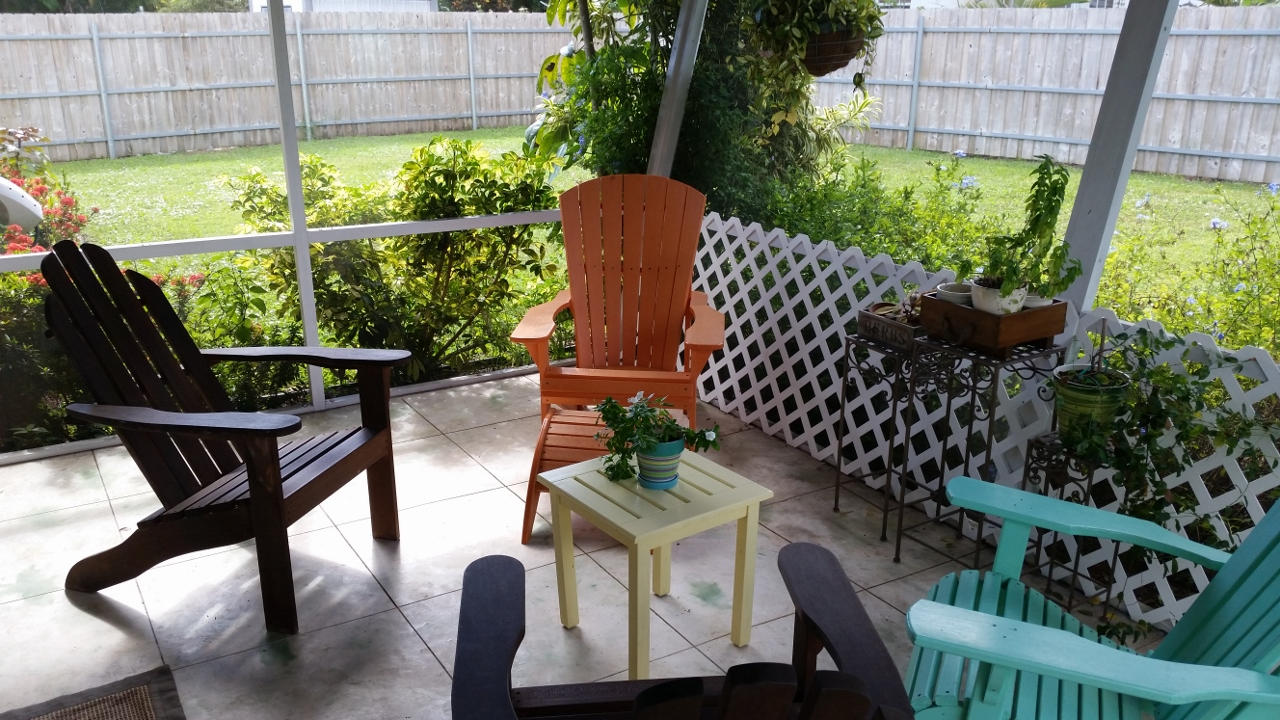 691 Northwest 12th Road Boca Raton, FL 33486 - Photo 8 of 10 691 NW 12 Rd- Porch