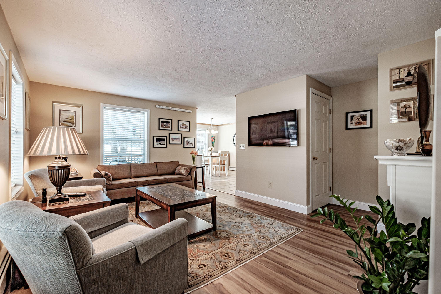 13 Pine Valley Road, Unit 13 Old Orchard Beach, ME 04064 - Photo 6 of 50 Living Room