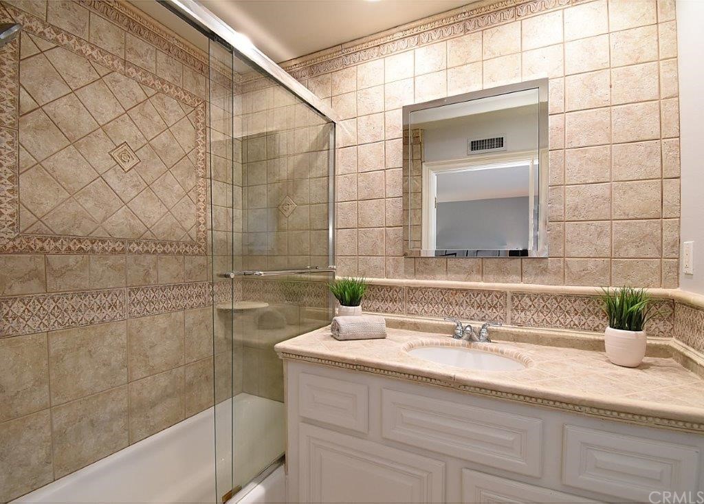 24 Santa Cruz Rolling Hills Estates, CA 90274 - Photo 21 of 30