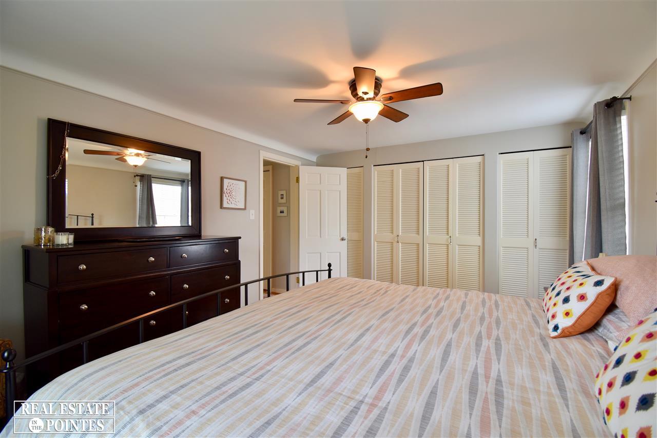 1280 North Oxford Road Grosse Pointe Woods, MI 48236 - Photo 17 of 27