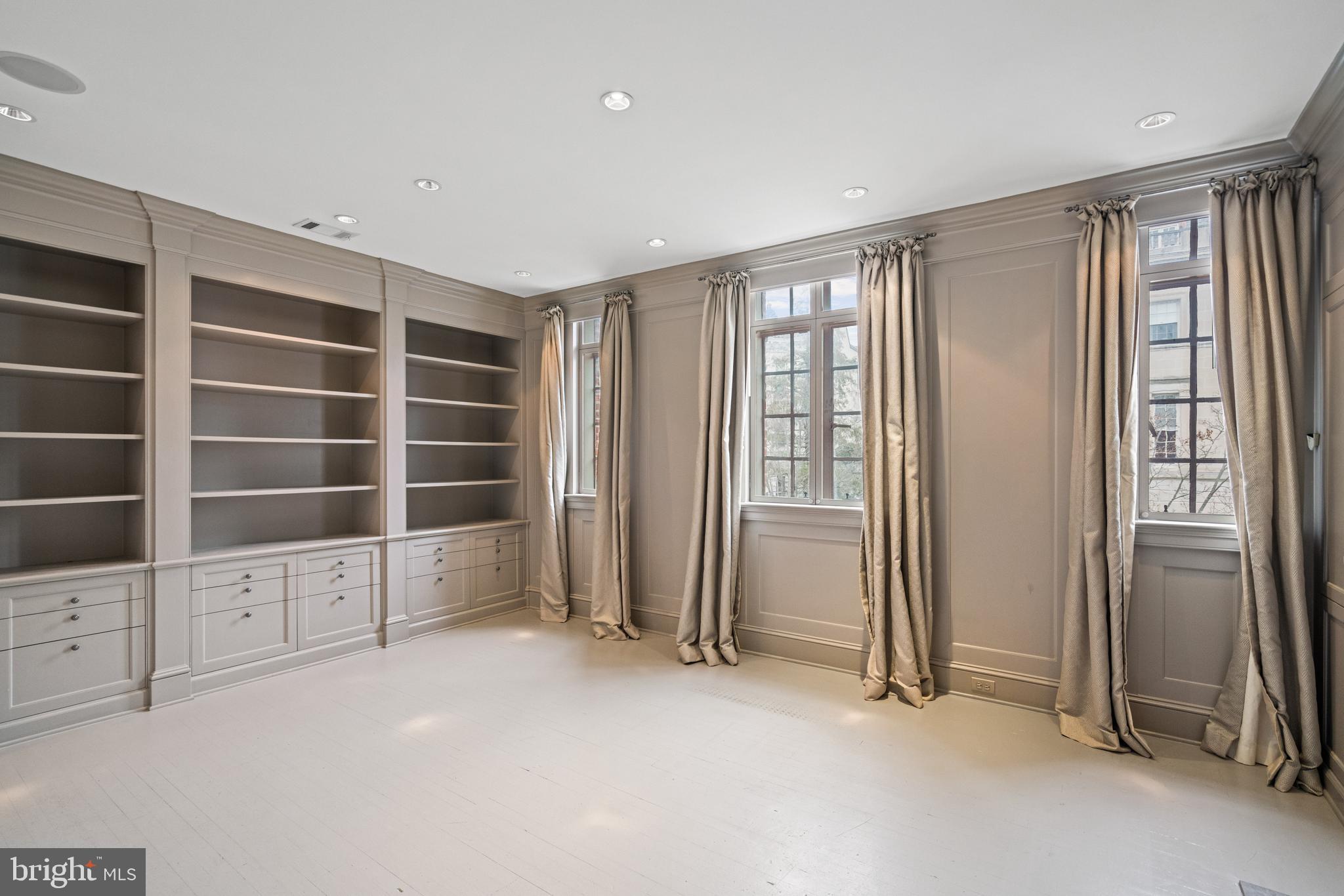 1806 24th Street Northwest Washington, DC 20008 - Photo 21 of 30