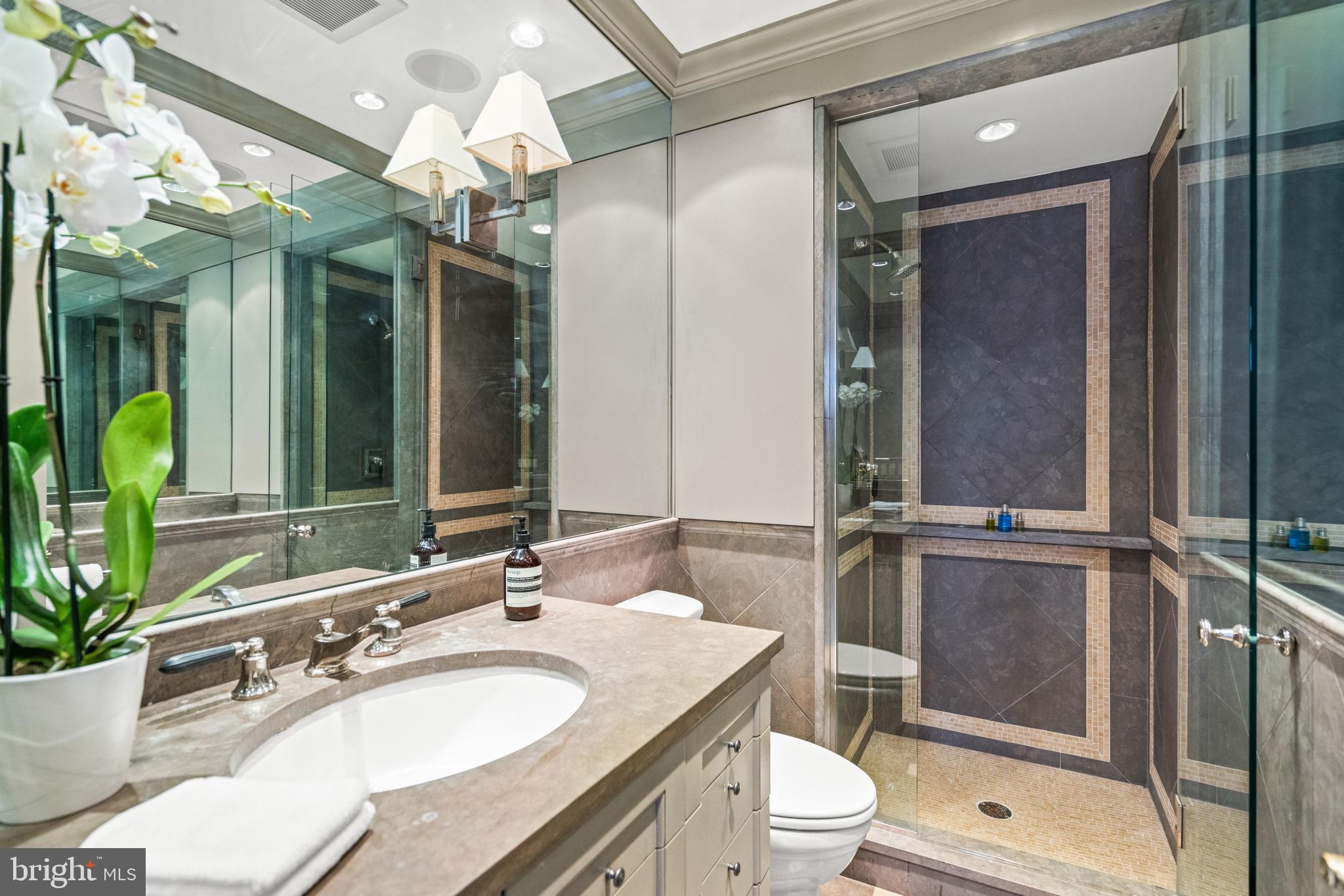 1806 24th Street Northwest Washington, DC 20008 - Photo 22 of 30