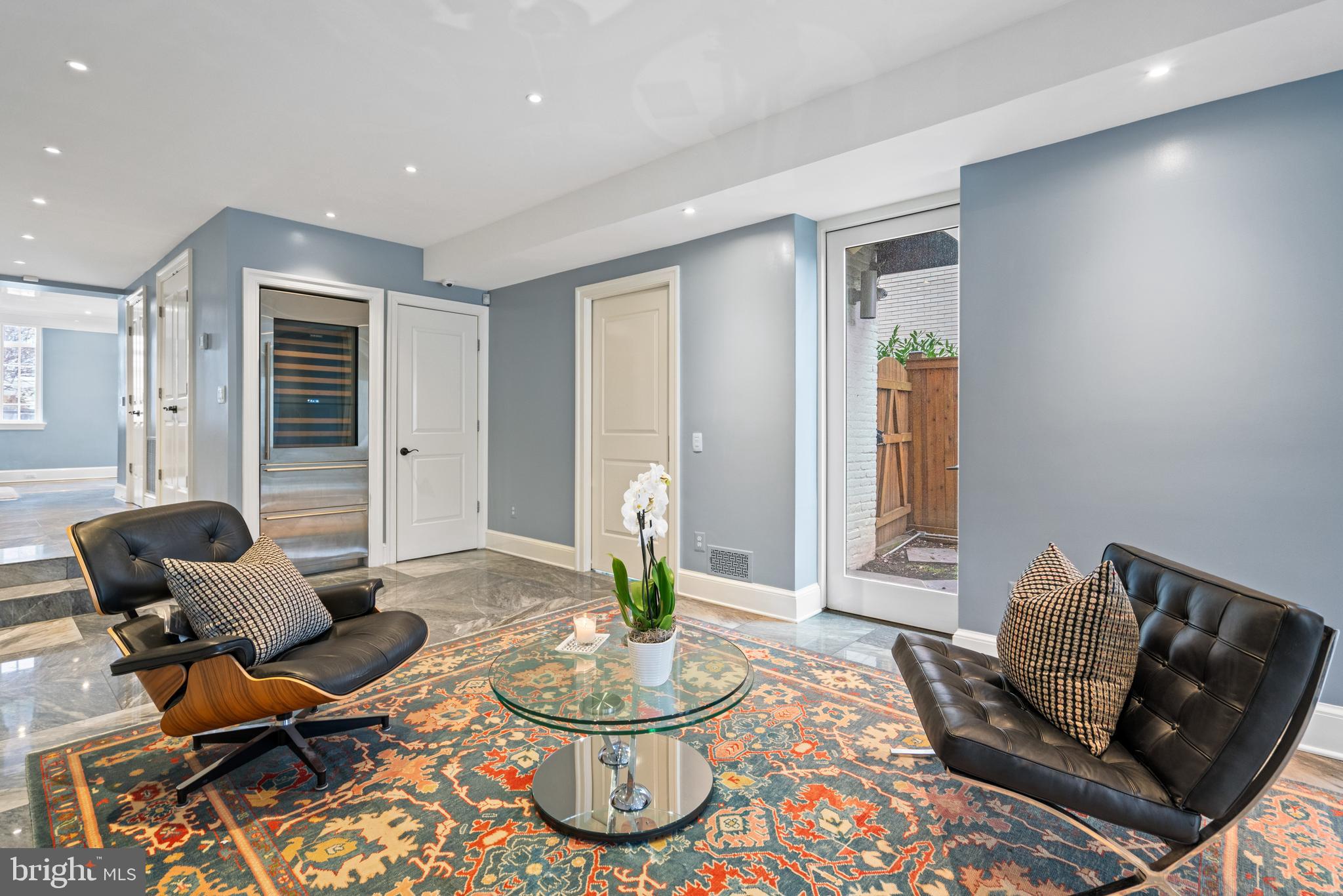 1806 24th Street Northwest Washington, DC 20008 - Photo 4 of 30