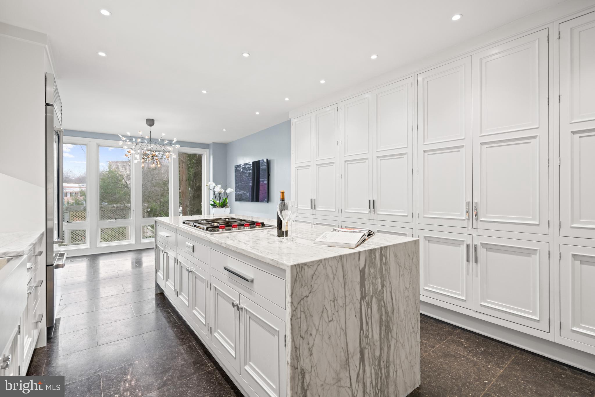 1806 24th Street Northwest Washington, DC 20008 - Photo 10 of 30